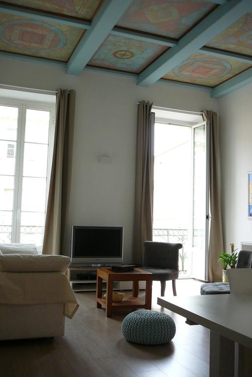 Appartamento 2 Bedrooms In Central Location On The Famous Place Massena *